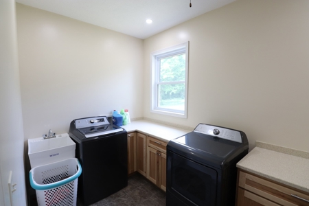 Cape Cod Home on 33 acres in Somerset Ohio - image 45