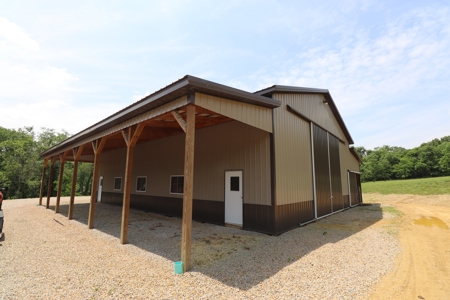 Cape Cod Home on 33 acres in Somerset Ohio - image 38