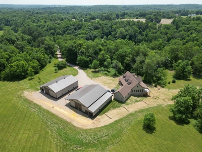 Cape Cod Home on 33 acres in Somerset Ohio - image 5
