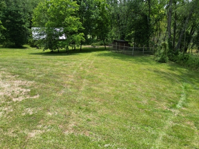 Cape Cod Home on 33 acres in Somerset Ohio - image 34