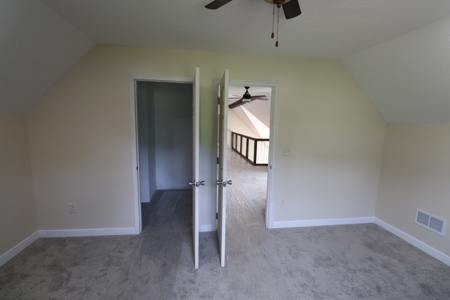 Cape Cod Home on 33 acres in Somerset Ohio - image 25