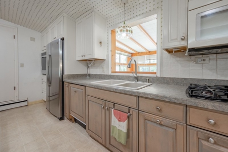 Home for Sale at Auction in Blacksburg VA - image 8