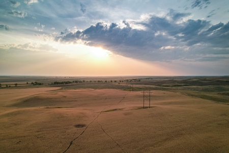 Milk River Treasure Ranch Dryland Farm Hay Production - image 49