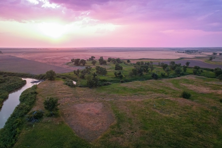 Milk River Treasure Ranch Dryland Farm Hay Production - image 30