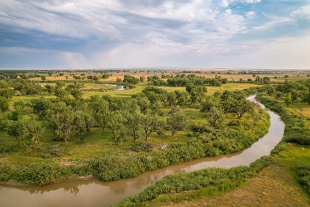 Milk River Treasure Ranch Dryland Farm Hay Production - image 23