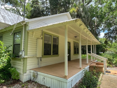 Country Home For Sale In Newberry Florida! - image 3