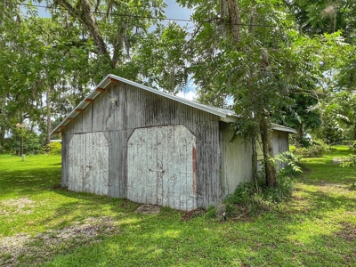Country Home For Sale In Newberry Florida! - image 17