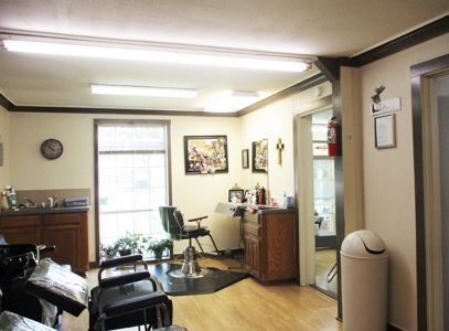 Bonham Tx Established Hair Salon - image 10