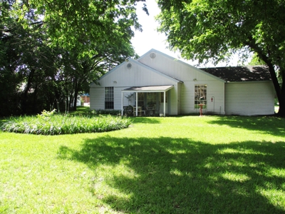 Bonham Tx Established Hair Salon - image 33