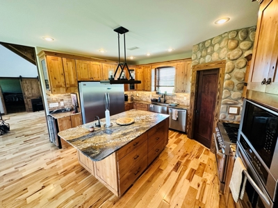 Home On Golf Course For Sale In Melbourne, Arkansas - image 30