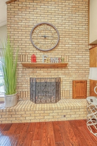 Clinton, Ok. Home for Sale!! - image 17