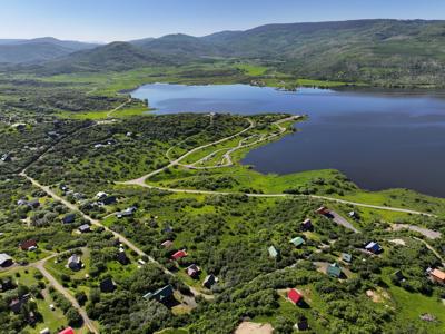 Lakefront cabin at Vega Lake Colorado for sale - image 19