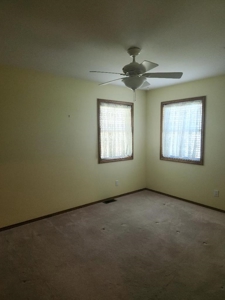 Home in Iola Kansas - image 18
