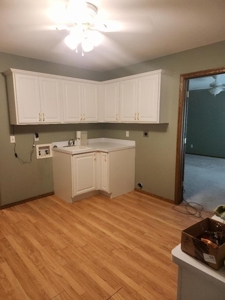 Home in Iola Kansas - image 6