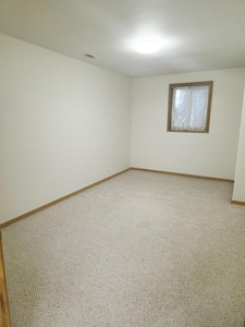 Home in Iola Kansas - image 11