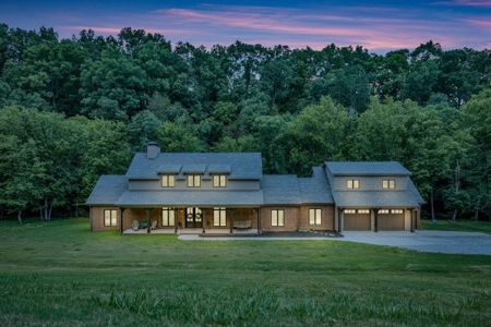 Secluded Country Home With Creek Frontage For Sale In TN - image 1