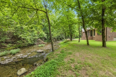 Secluded Country Home With Creek Frontage For Sale In TN - image 42