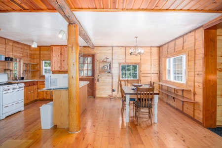 Here is your private getaway on the Yaak River! - image 6