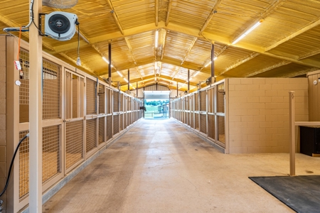 Equine Facility for Sale in Azle Texas | Parker County - image 28