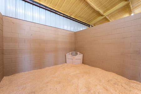 Equine Facility for Sale in Azle Texas | Parker County - image 31