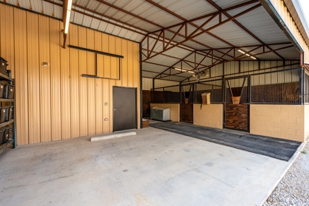 Equine Facility for Sale in Azle Texas | Parker County - image 34