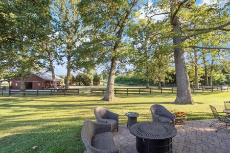 Luxury Home, Equestrian & 5 Acres For Sale Russellville, KY - image 7