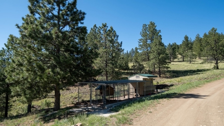 Luxury Off-Grid Home for Sale in Westcliffe Colorado - image 25