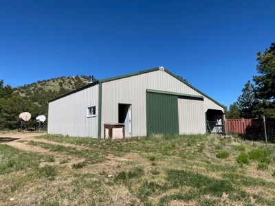 Luxury Off-Grid Home for Sale in Westcliffe Colorado - image 27