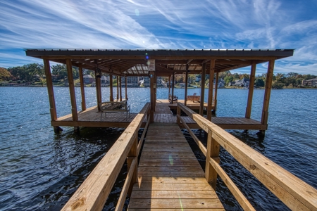 Lake Hamilton Waterfront Home in Hot Springs, AR - image 12