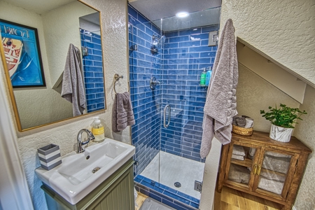 Lake Hamilton Waterfront Home in Hot Springs, AR - image 42