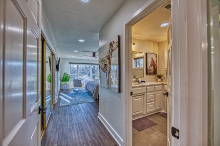 Lake Hamilton Waterfront Home in Hot Springs, AR - image 33