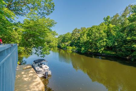 Lake Front Home on Lake Hamilton in Hot Springs AR - image 37