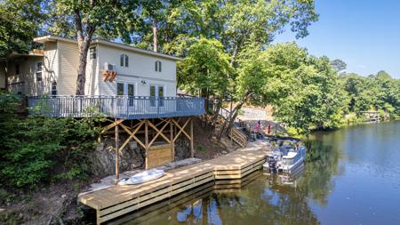 Lake Front Home on Lake Hamilton in Hot Springs AR - image 3