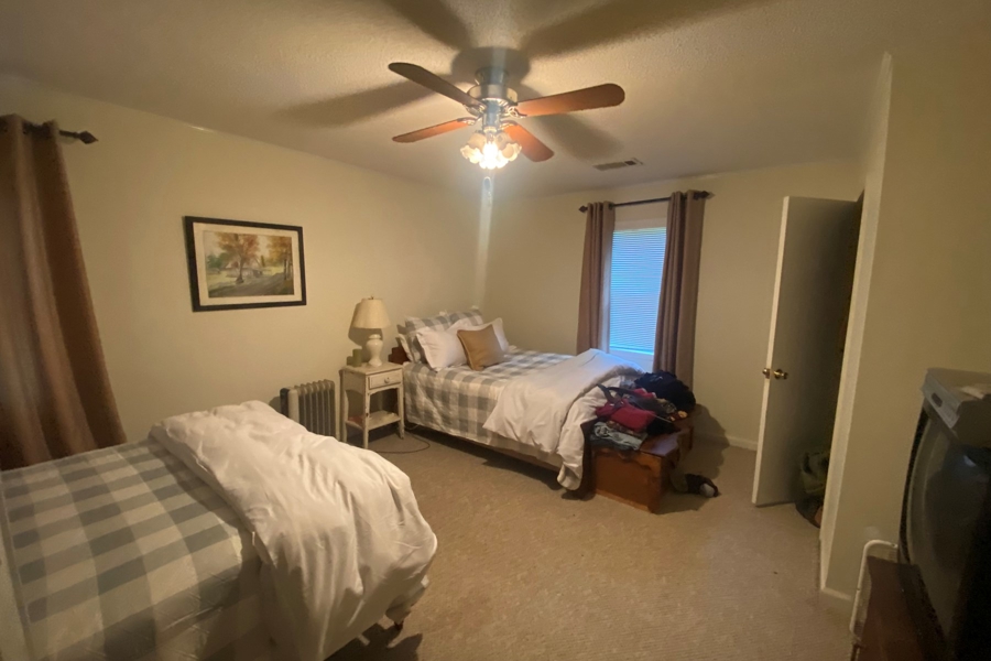 Camp House on Land for Sale in Alabama