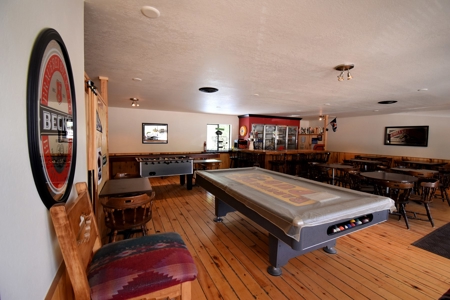 Prime Commercial Building Plus Residential Rental Units! - image 38
