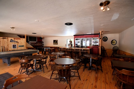 Prime Commercial Building Plus Residential Rental Units! - image 5