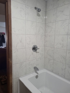 Prime Commercial Building Plus Residential Rental Units! - image 35
