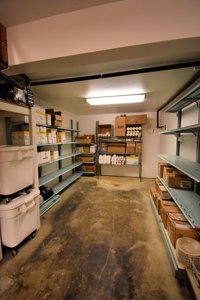 Prime Commercial Building Plus Residential Rental Units! - image 16