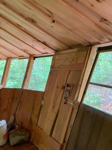 Yurt with Nearby Lake Access - image 10