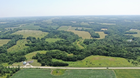 40-Acre Outdoor Haven with Solar-Powered Ranch Home - image 19