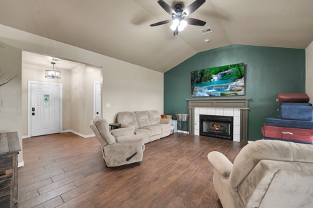 Home For Sale In Sayre, Oklahoma - image 9