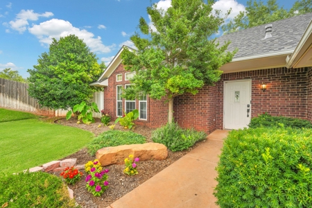 Home For Sale In Sayre, Oklahoma - image 7