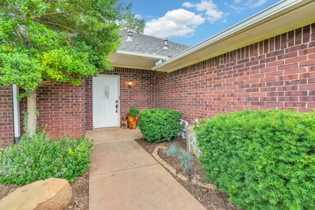 Home For Sale In Sayre, Oklahoma - image 6
