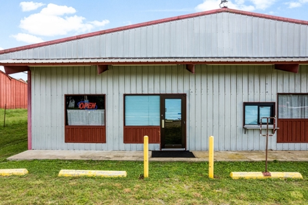 Commercial Property For Sale in Kansas, Oklahoma - image 2