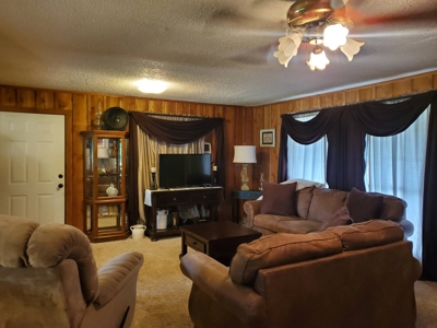 3 BD 1.5 BA COUNTRY HOME 5 ACRES  for sale HUGO OKLAHOMA! - image 27