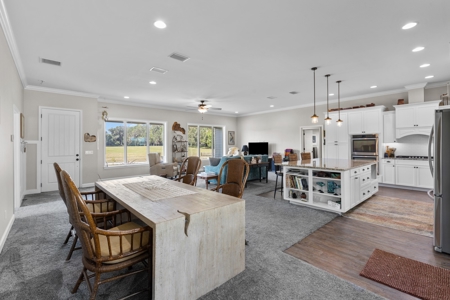 Horse Lovers Dream In Beautiful Trenton Florida! - image 9