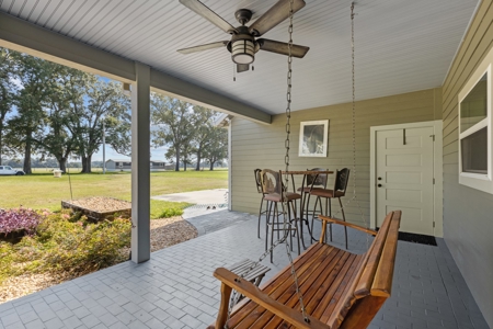 Horse Lovers Dream In Beautiful Trenton Florida! - image 18