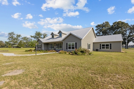 Horse Lovers Dream In Beautiful Trenton Florida! - image 22