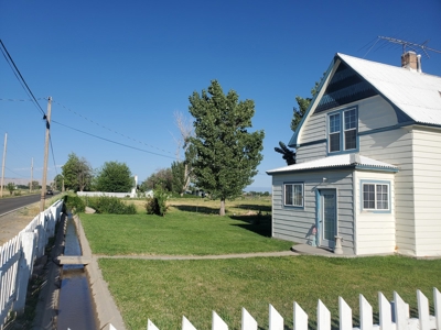 Colorado Farm House and Hay Farm close to outdoor recreation - image 21