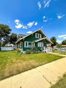 Historic 4 Bed 2.5 Bath Home On City Corner Lot In Malta Mt - image 5
